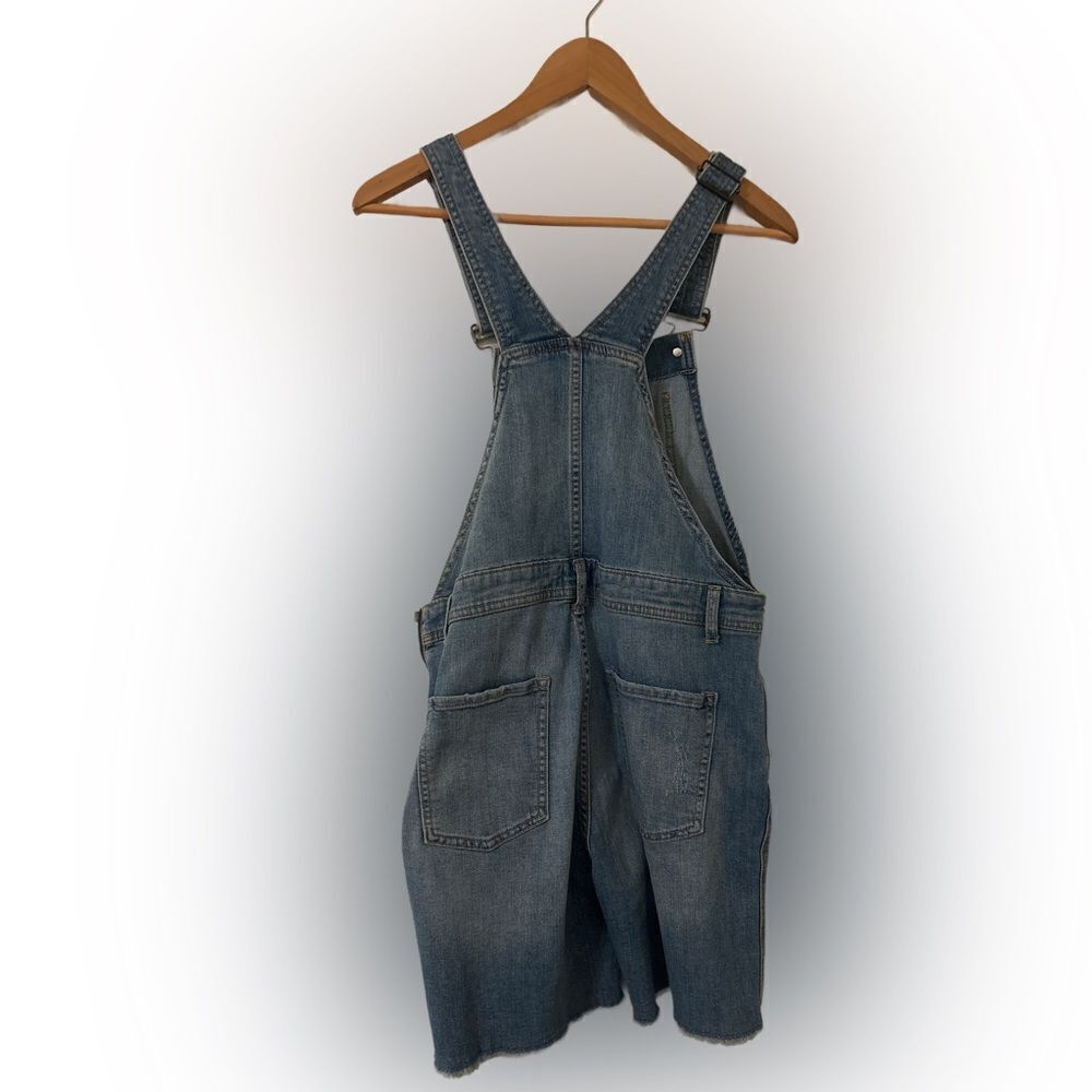 Gap Short Overalls - Picture 2 of 3